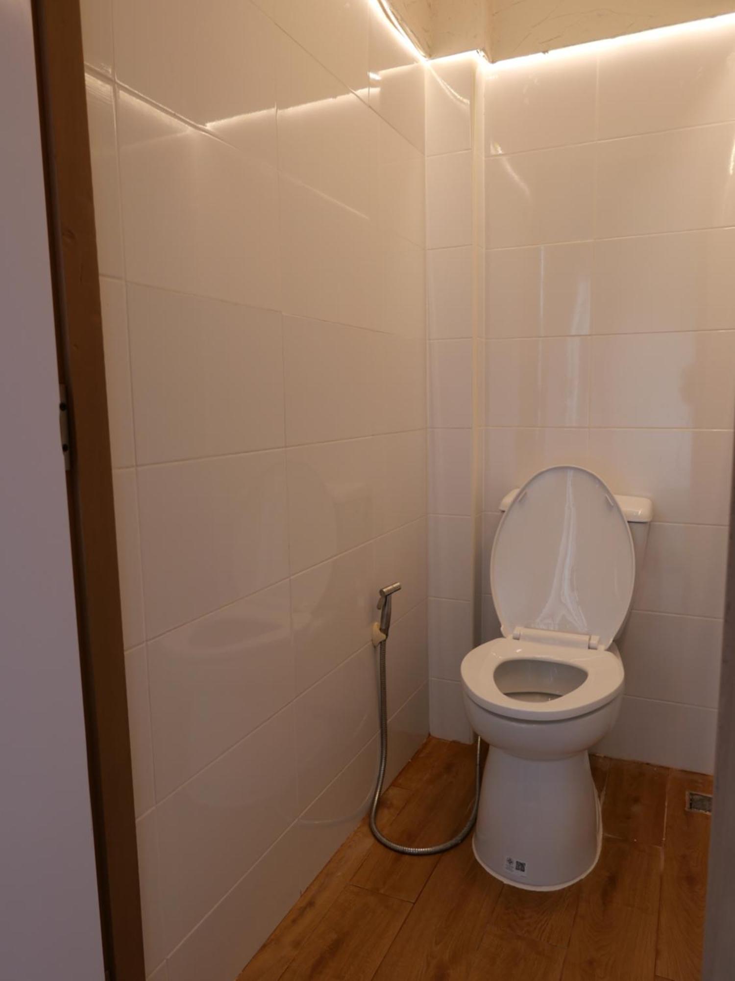 Films House Hostel Банг Саен Экстерьер фото