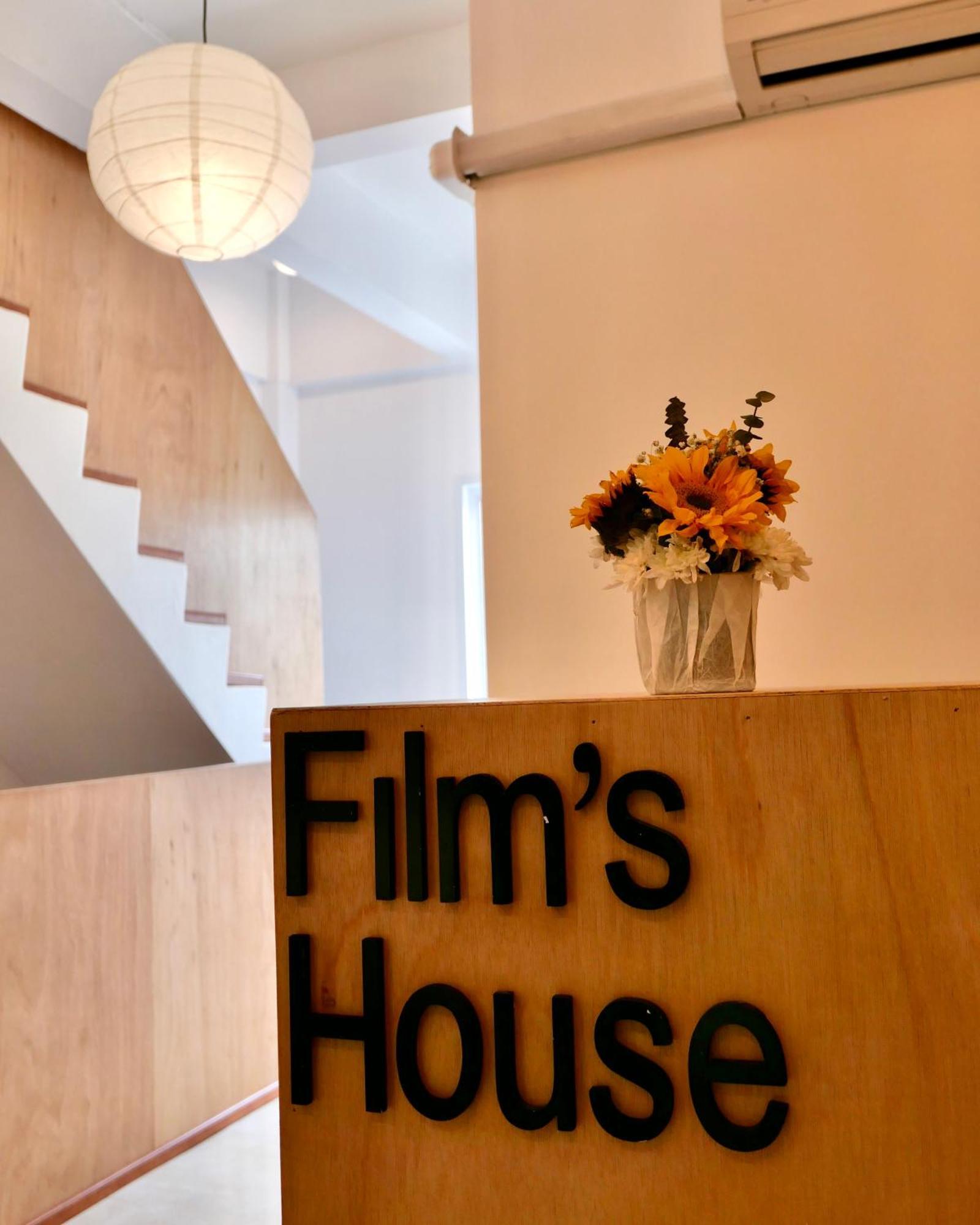 Films House Hostel Банг Саен Экстерьер фото